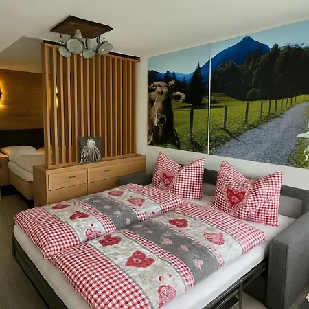 Rubihornblick - Mit Hallenbad Und Sauna Bolsterlang